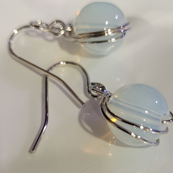 Vintage Silver Hook White Opal drop earrings NEW - Picture 2 of 7